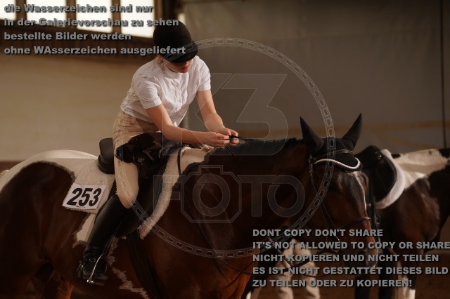 s_A_900688.JPG